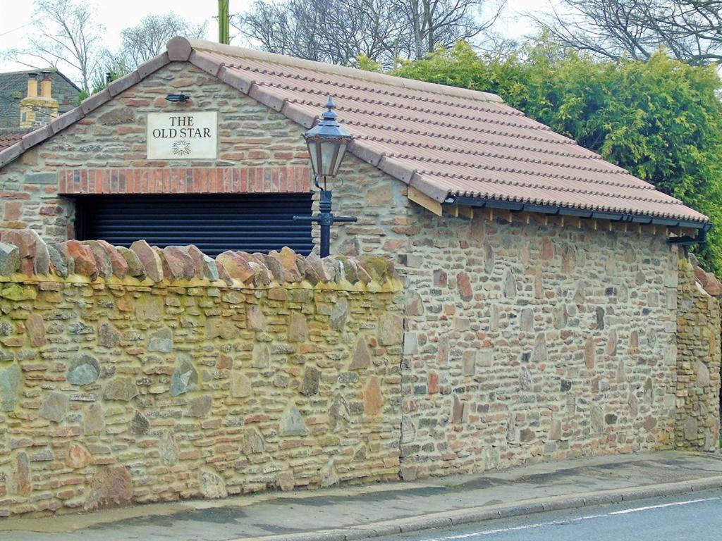 The Old Star Bed & Breakfast Winterbourne Exterior photo